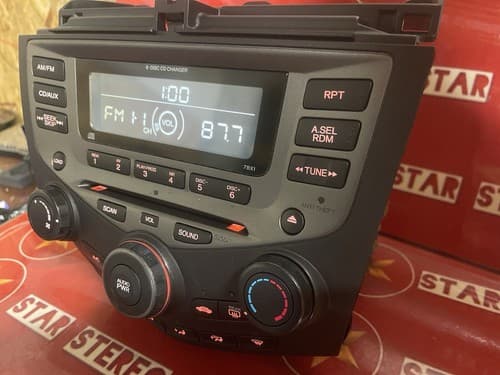 2003 - 2007 HONDA Accord OEM 6 CD Changer AM FM Radio Receiver 7BX1 HO159U - Thumbnail 3
