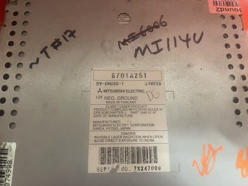 2007-2008 MITSUBISHI ENDEAVOR AM-FM 6 disc CD MP3 dash mnted 870A045 OEM MI114U - Thumbnail 5