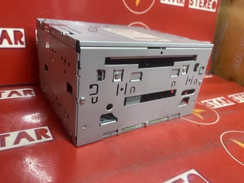 USED OEM 2007 07 Mitsubishi Outlander AM FM CD Radio Receiver MN141319 MI112U - Thumbnail 3