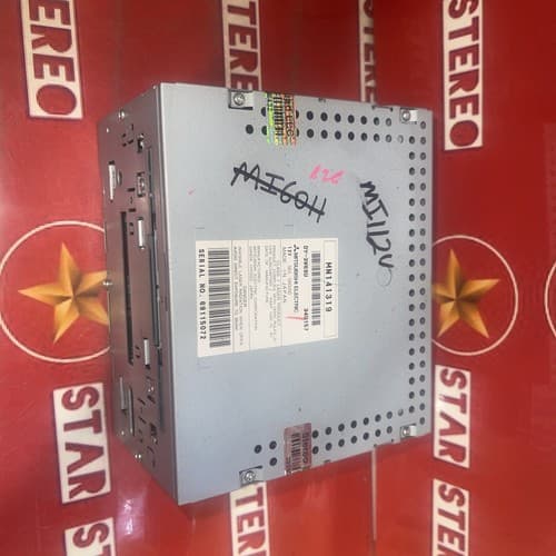 USED OEM 2007 07 Mitsubishi Outlander AM FM CD Radio Receiver MN141319 MI112U - Thumbnail 5