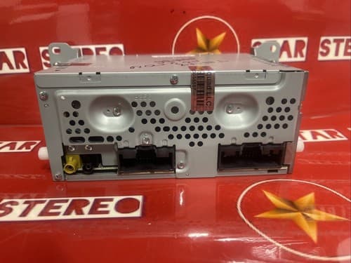 2017 - 2019 Ford Fusion OEM Multi Media AM FM SAT CD Radio Receiver FO250U - Thumbnail 4