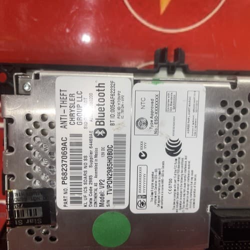 2016-2017 Chrysler 200 Satellite Radio Receiver Screen P68237069AC CH123U - Thumbnail 9