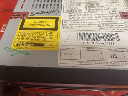 2004-08 Suzuki Forenza AM FM Receiver CD Player Cassette 96 437 609 SUZ110U - Thumbnail 6