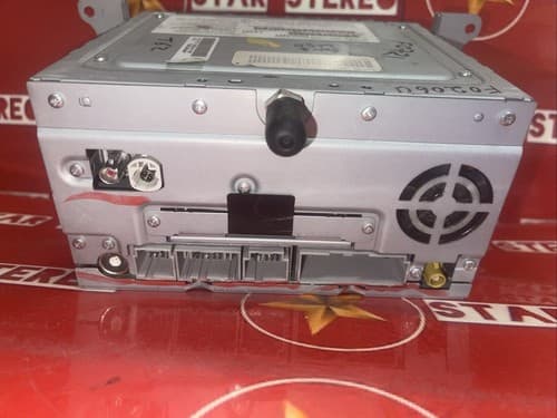 2010 Ford Fusion Mercury Milan AM FM Radio CD mp3 Model 9E5T 19C156DC FO207U - Thumbnail 4