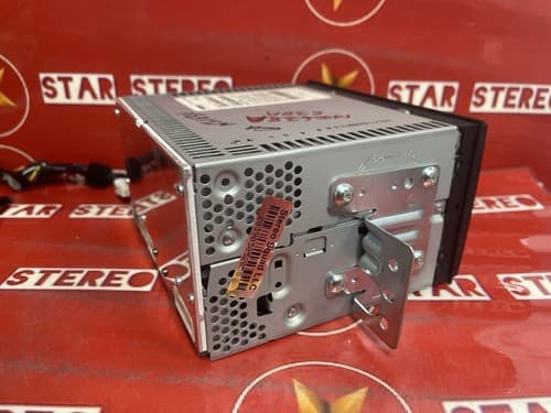 Nissan Versa 2007-09 AM FM MP3 6 Disc CD Auxiliary Input 28185-EM31C CY09C NI163 - Thumbnail 5