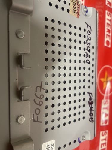 '18-'19 FORD FIESTA radio receiver AM-FM-CD-MP3 OEM D2BT-19C107-AL FO234AU - Thumbnail 5