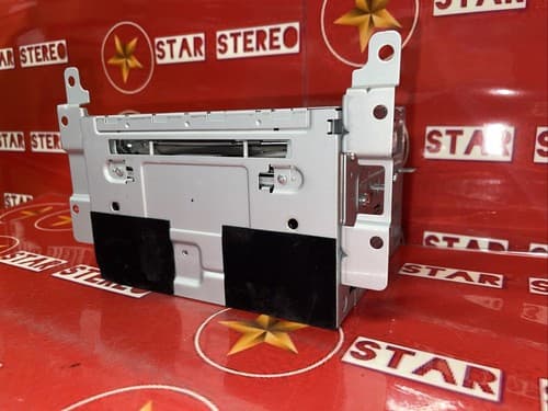 2009 09 Ford Escape Sound System AM/FM MP3 CD Player 9L8T-19C107-AB OEM FO174U - Thumbnail 2