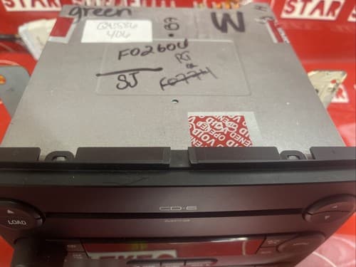 2006-2007 Ford Freestar AM FM Radio 6-CD MP3 Player P/N. 5F2T-18C815-BA FO260U - Thumbnail 4