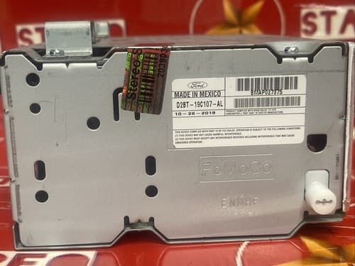 '18-'19 FORD FIESTA radio receiver AM-FM-CD-MP3 OEM D2BT-19C107-AL FO234U - Thumbnail 3