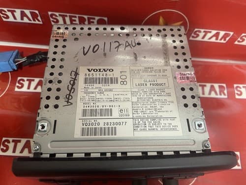 1999-04 Volvo 80 Series AM FM Radio 6 CD Player 8651148-1 HU-801 VO117AU - Thumbnail 2