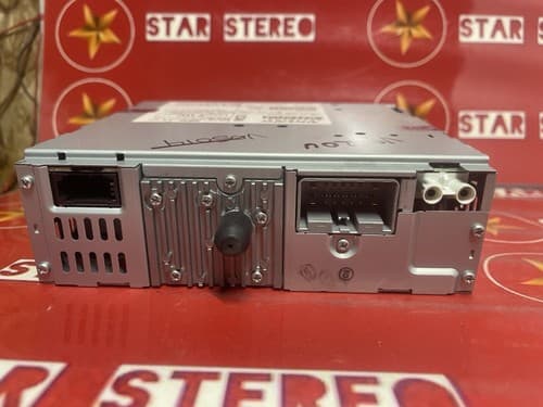 2004-2007 Volvo S40 S-40 Radio 6 Disc Changer CD Player OEM 30775286 VO120U - Thumbnail 4