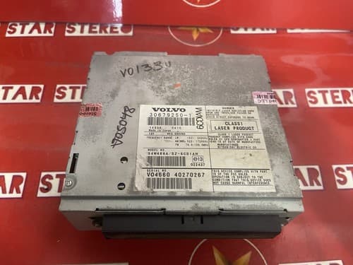 2004-2007 Volvo 40 Series AM FM Radio 6-Disc CD Player Receiver 30679250-1 VO133 - Thumbnail 2
