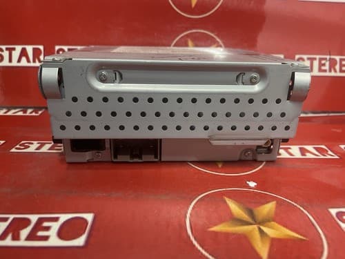 2008-2009 Volvo S70 AM FM Radio Receiver 6 Disc CD Player 30775843AA VO132U - Thumbnail 5