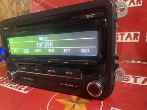 2012-2017 Volkswagen Jetta Am Fm Cd Radio satellite Receiver 1K0 035 164 VW123U - Thumbnail 3