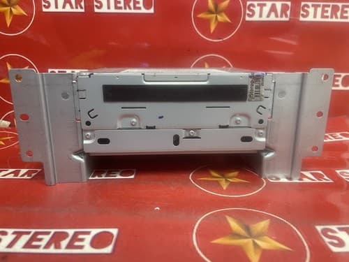 2008-2011 Land Rover LR2 LR3 AM FM Radio 6 Disc CD Player 6G9N-18C815-TA LR107BU - Thumbnail 4