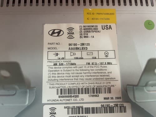 2009-2010 Hyundai Genesis 6 disc XM satellite radio CD player 96190-2M120 HY103U - Thumbnail 5