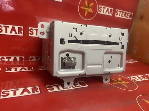 2015 Chevrolet Equinox Am Fm Cd Player Radio Receiver 23495273 GM142U - Thumbnail 3