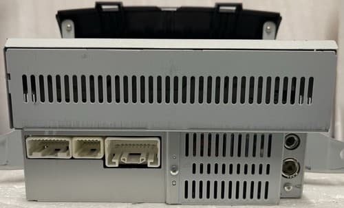 2005-09 TOYOTA Sienna Radio JBL Stereo 6 Disc MP3 CD Player P1816 OEM TO115U - Thumbnail 3