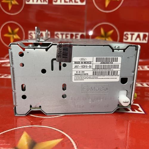 2016-2018 Ford Focus AM /FM Radio Receiver XM MP3 Single CD JM5T18D818BA FO152U - Thumbnail 2