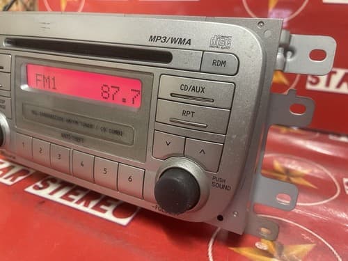 2005-2006 Suzuki Aerio CD Radio Stereo Player 39101-59JC0 AMFM Tuner SUZ102U - Thumbnail 3