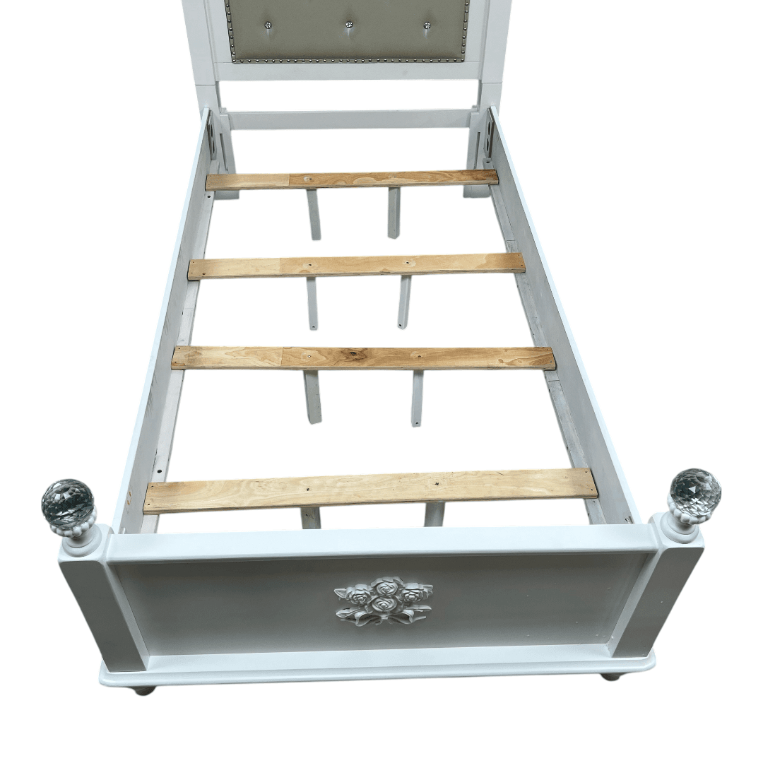 Furniture of America Twin White Wood Tufted Panel Bed with Headboard - Thumbnail 16