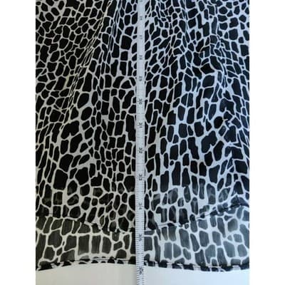 MSK Petite Animal Print Fit & Flare Dress Short Sleeve V-Neck Black/White Size 6 - Thumbnail 9