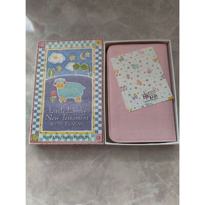 KJV Baby's New Testament w/ Psalms Pink Girl, Baby Pocket Bible - Thumbnail 3