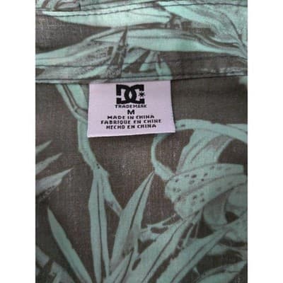 Mens DC Floral Print Long Sleeve Button Down Collar Shirt Sz. M - Thumbnail 5