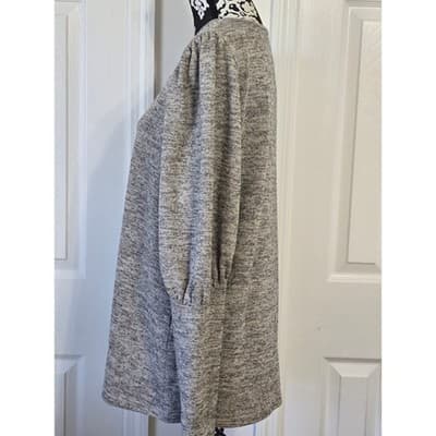 Cozy Heathered Gray Long Sleeve Top with Puffed Sleeve Detail Women's XL - Thumbnail 3