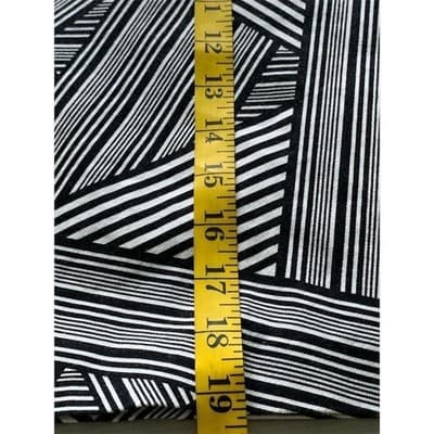 Worth Women's Geometric Pencil Skirt Black & White Size 10 Short - Thumbnail 5