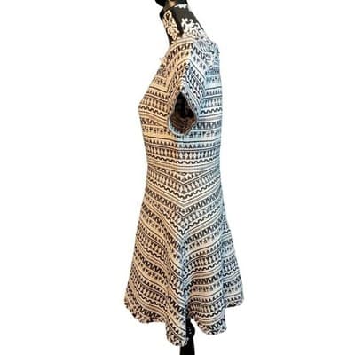 Banana Republic Ponte Knit Sheath Dress Short Sleeve White Black Size 10 - Thumbnail 4