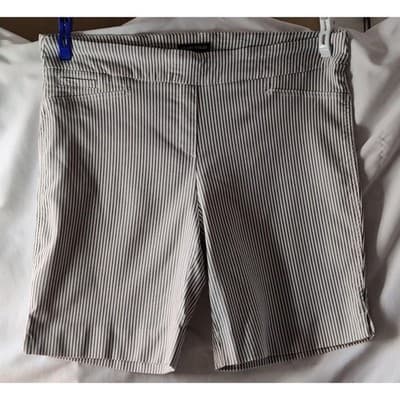 Hilary Radley Womens Pull On Short Pants Comfort Striped Blue White Size XXL - Image 1