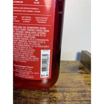 Bath & Body Works Winter Candy Apple Body Wash 10 fl oz Unisex - Thumbnail 3