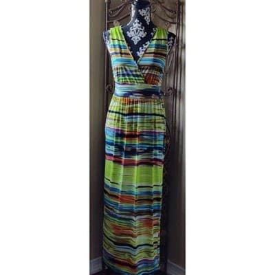 Mlle Gabrielle Sleeveless Maxi Dress Size M - Image 1