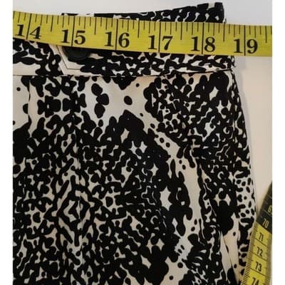 Womens LOFT Shorts Black and White Size 14 - Thumbnail 7