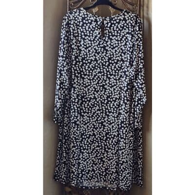Ellos Black White Circle Dot Print Smooth Slinky Knit Trapeze Dress - Thumbnail 4
