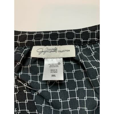 Jaclyn Smith Collection Black White Geometric Long Sleeve V Neck Blouse Plus XXL - Thumbnail 3