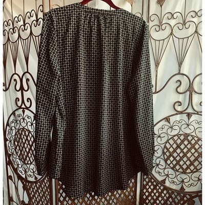 Jaclyn Smith Collection Black White Geometric Long Sleeve V Neck Blouse Plus XXL - Thumbnail 6