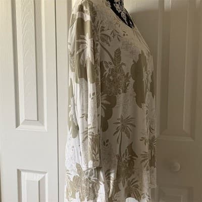 Palm Grove Women's 1X Beige Floral 3/4 Sleeve Scoop Neck Blouse Casual - Thumbnail 4