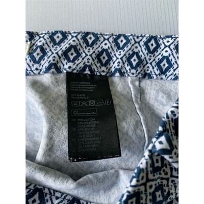 H&M Women's Size 8 Blue Geometric Print Cropped Pants - Thumbnail 4