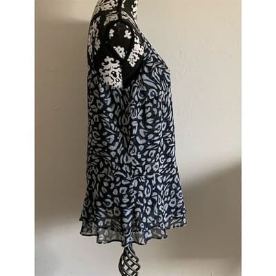 Cabi Women's Blue Animal Print Cami Blouse Size M Sleeveless Peplum - Thumbnail 6