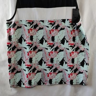 NWT Westy Womens Floral Print Tank Top Sleeveless Black/White Size Medium - Thumbnail 2