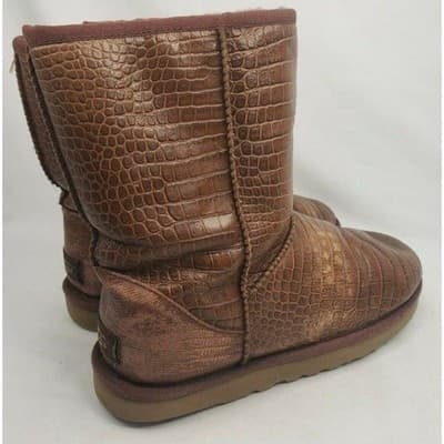 Ugg Australia Women's Classic Short Leather Embossed Croco Boots Size 8 1012900 - Thumbnail 3