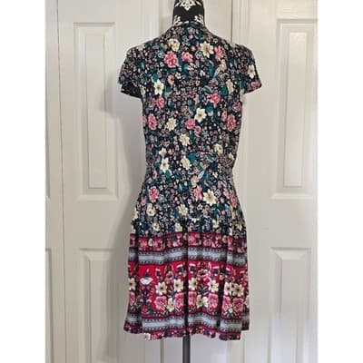SHEIN Floral Print Wrap Dress Midi Short Sleeve Boho - Thumbnail 2