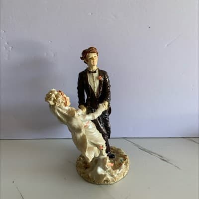 Vintage Dancing Wedding Couple 10 1/2 Tall - Thumbnail 5