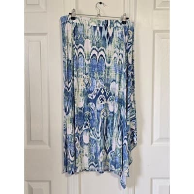 Womens Chico Blue White Abstract Print Knit Shirt size 1 - Thumbnail 12