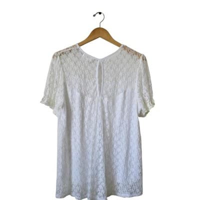 Women Shannon Ford NY XL White Lace Top Short Sleeve Keyhole Back Blouse - Image 1