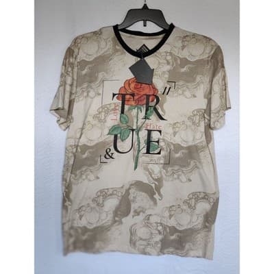 Urban Graphic Tee Rose Love Hate True & UE Print T-Shirt - Image 1