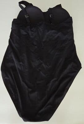 Cross our hearts, criss-cross design l one-pc Swimsuit 22W - Thumbnail 6