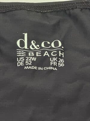 Cross our hearts, criss-cross design l one-pc Swimsuit 22W - Thumbnail 7